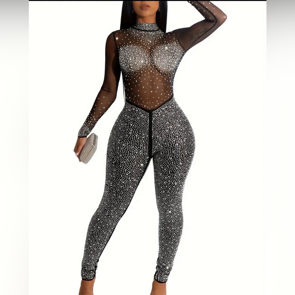 Beautiful Bodysuit Embellshed in rhinestones / worn only once